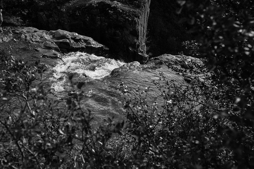 Wasserfall in Skaftafell von Louise Poortvliet