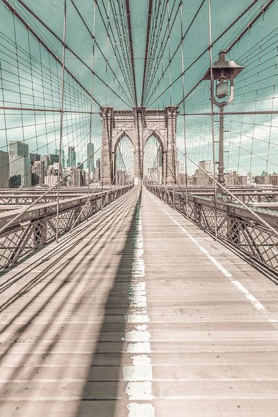 NEW YORK CITY Brooklyn Bridge | urban vintage style by Melanie Viola