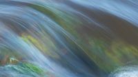 "Water motion"  -  stromend water in een beek (long exposure)