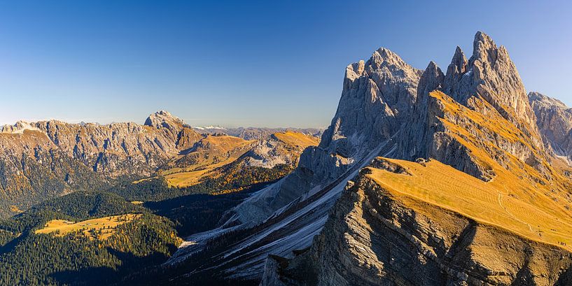 Seceda in autumn by Henk Meijer Photography