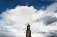 Der Domturm in Utrecht während des Königstages 2016.
