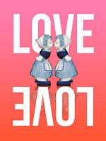 LOVE - Delft blue kissing couple. Ladies on pink background