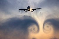 Tourbillon de nuages d'avion