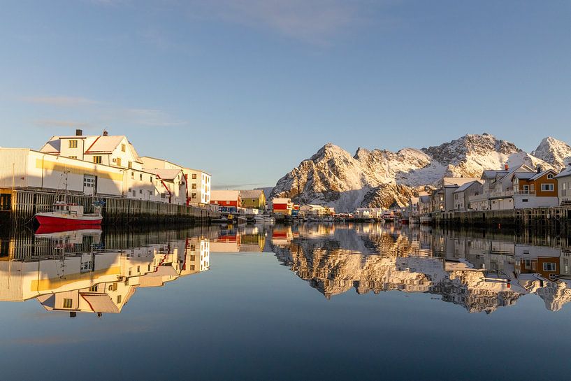 Morgensonne am Henningsvaer von Danielle Kramer