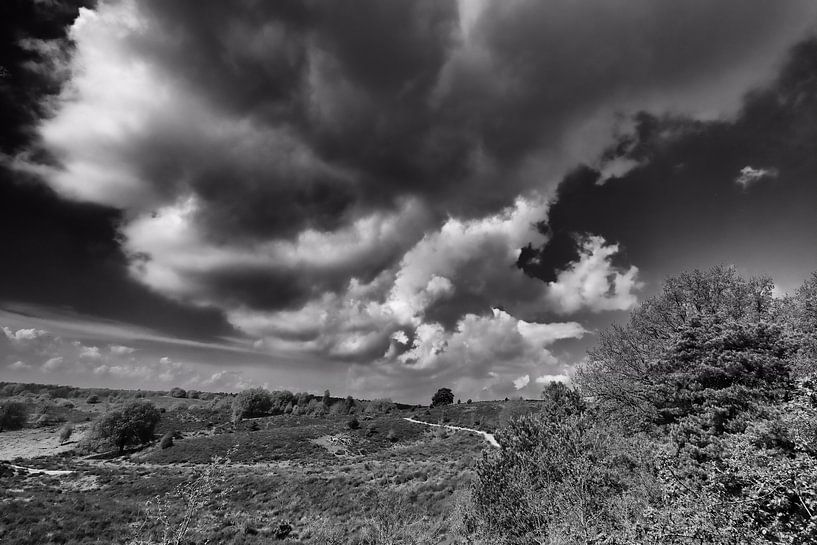 Wolken über der Posbank von Yvonne Smits