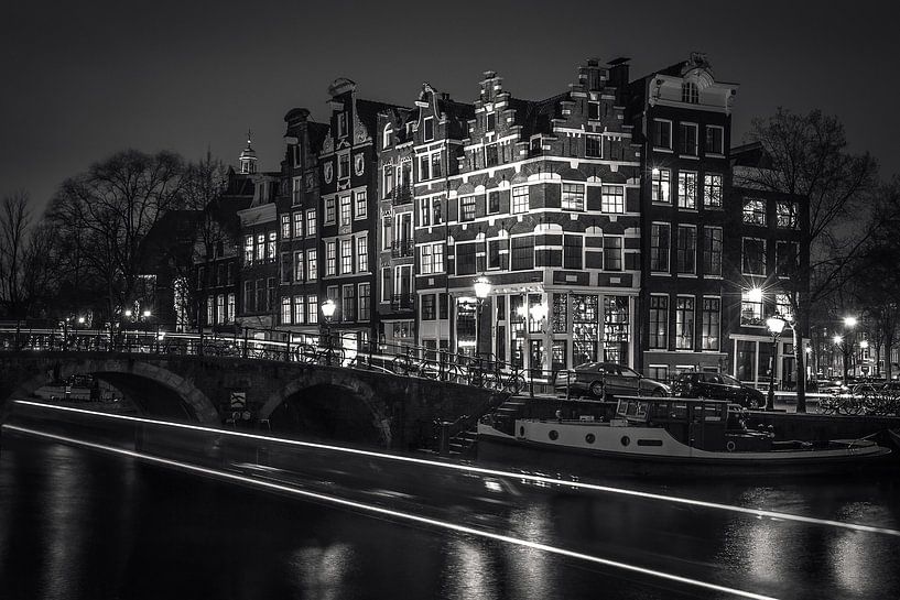 Stroke of light by Iconic Amsterdam