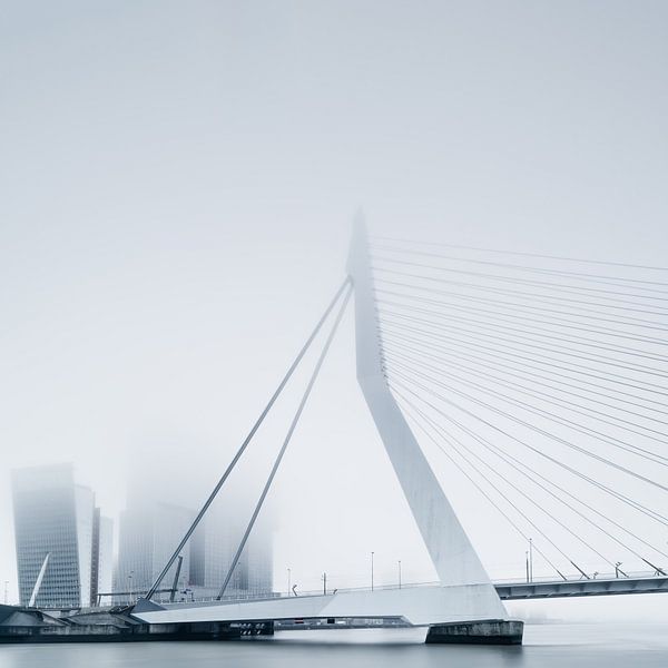 Rotterdam im Nebel von Martijn Kort