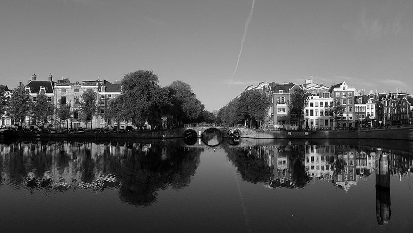 Amsterdam by Frank de Ridder