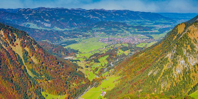 Oberstdorf by Walter G. Allgöwer
