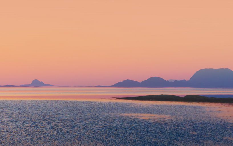 Sunset in purple and orange by Mirakels Kiekje