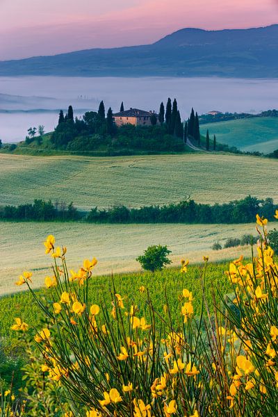 Belvedere in Val d'Orcia, Tuscany, Italy by Henk Meijer Photography