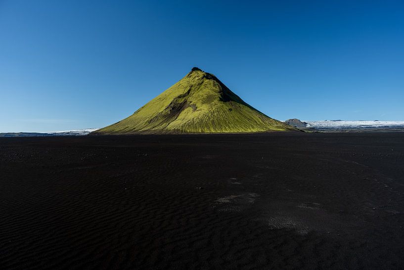 Die grüne Krone von Mælifell von Gerry van Roosmalen