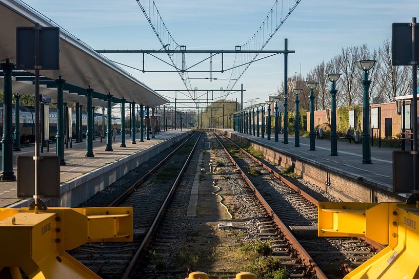An abandoned train station by Gwendolyn Pieters