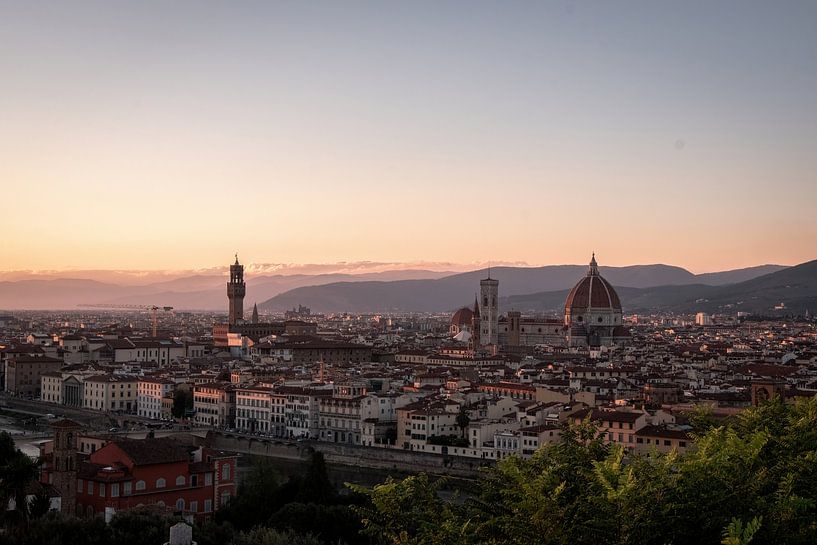Florenz im Abendlicht I | Eine Reise durch Italien von Roos Maryne - Natuur fotografie
