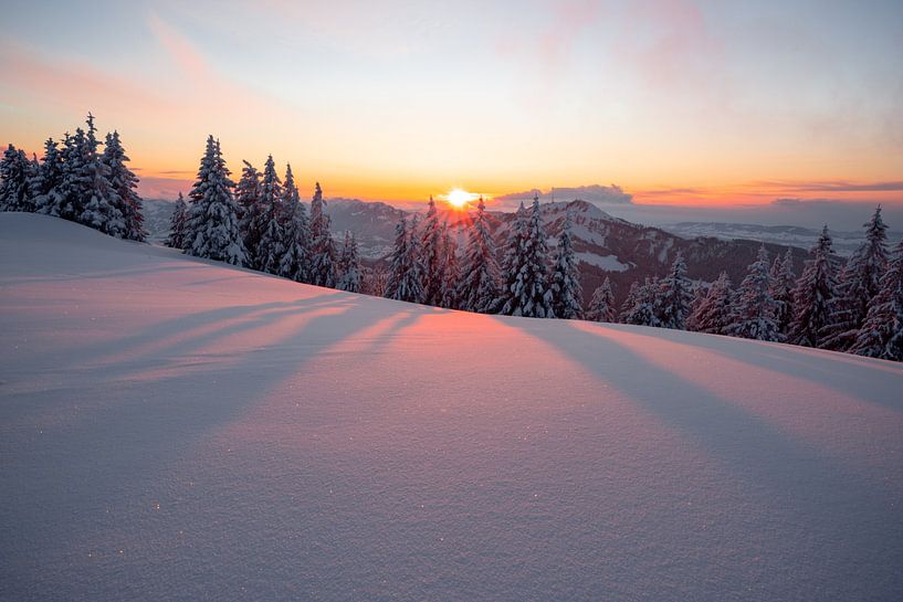 Sonnenuntergang vom Werther Hörne Richtung Grünten von Leo Schindzielorz