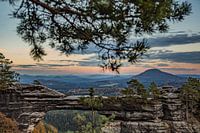Lumière du soir sur la Prebischtor - vue sur les grès de l'Elbe