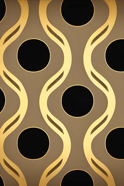 Abstraktes Art Deco Muster mit Kreisen und Linien - taupe gold gelb schwarz - Kunstdruck von Lily van Riemsdijk - Art Prints with Color