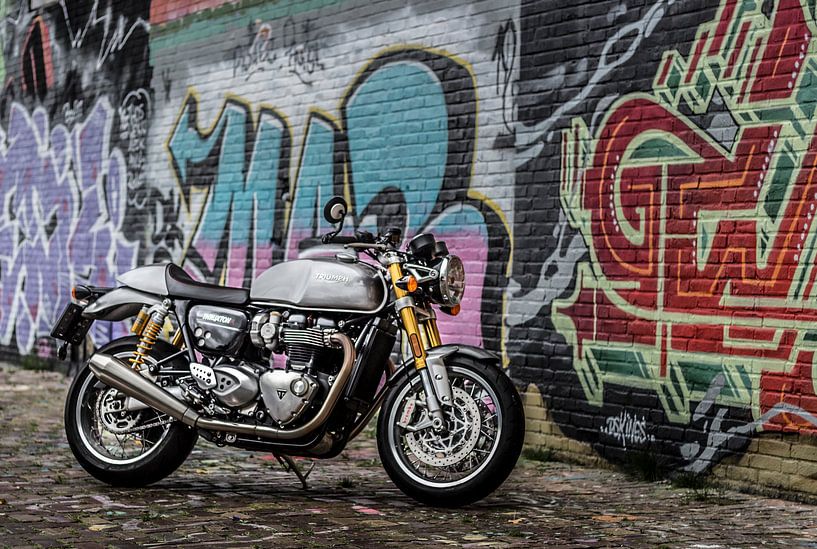 Triumph Thruxton R by Westland Op Wielen
