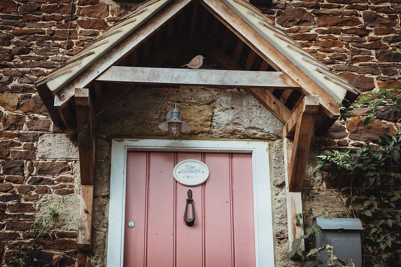 Pastel pink front door | Travel photography fine art photo print | England, UK by Sanne Dost