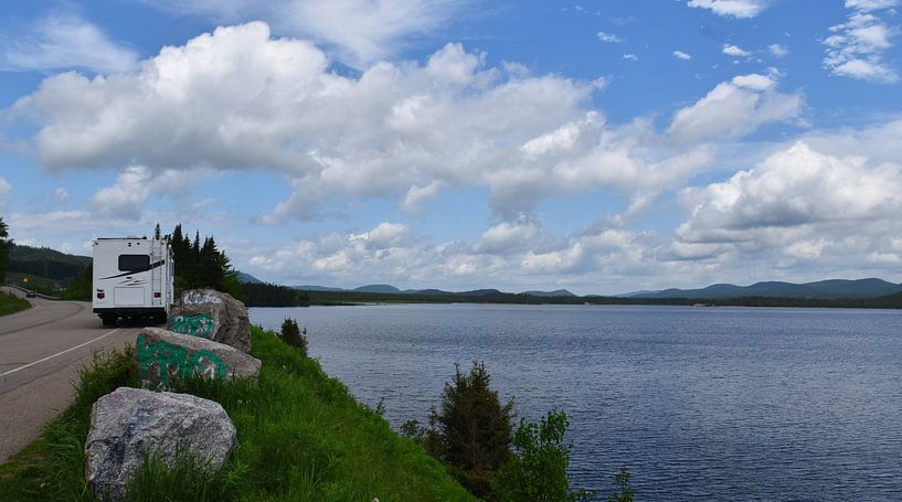 Ein Rückzugsort am See von Claude Laprise