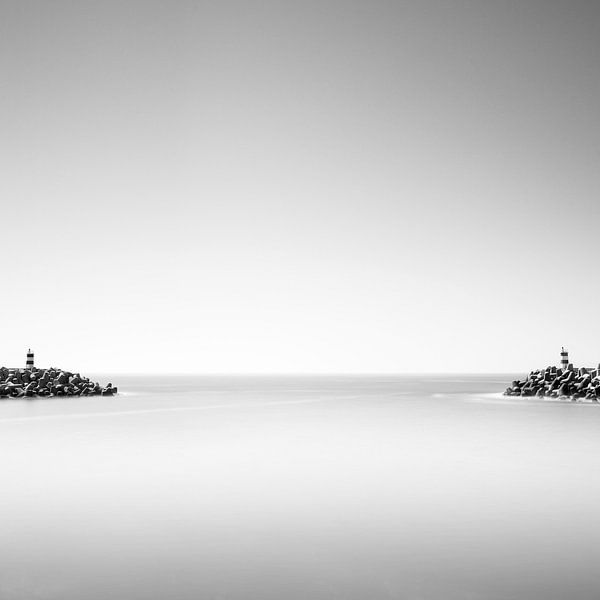 Nazaré Marina Entrance by Stefano Orazzini