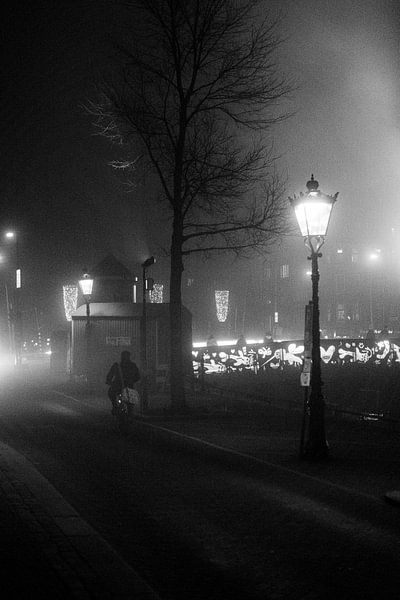 Nebliger Amsterdam Abend von vasek petrik