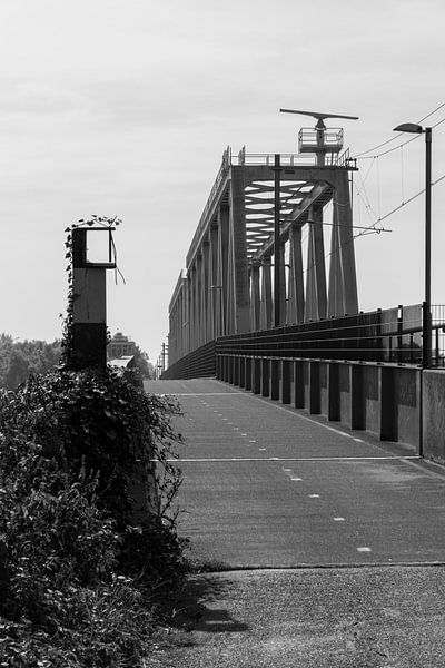 Railway bridge over the Merwede at Sliedrecht by Patrick Verhoef