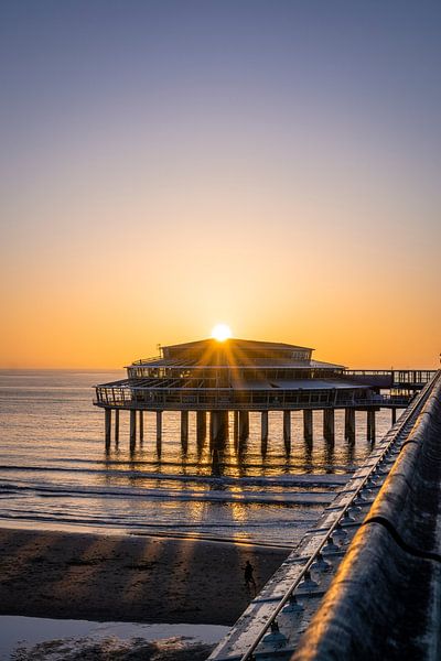 De Pier, Scheveningen (2) von Luc van der Krabben