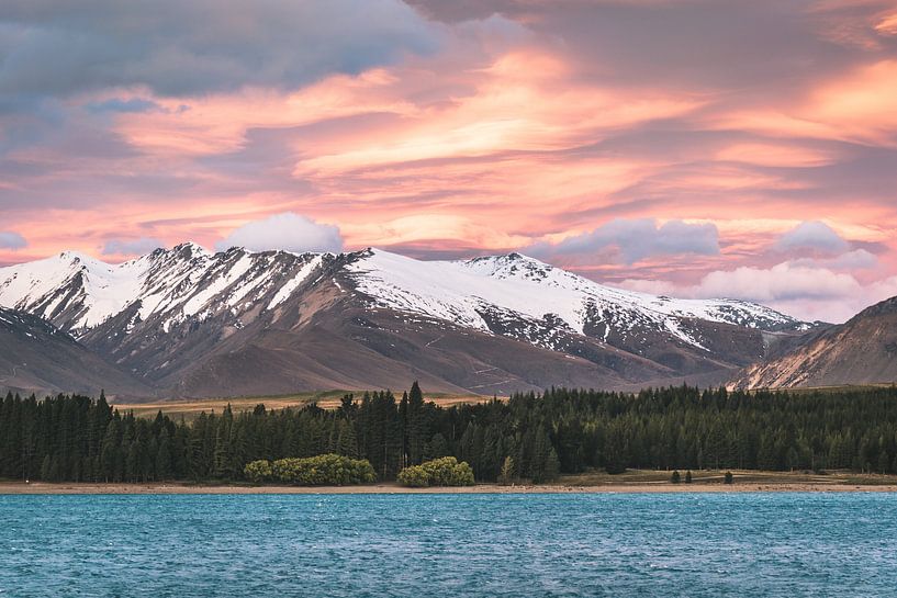 Sonnenuntergang am Lake Tekapo von Tom in 't Veld
