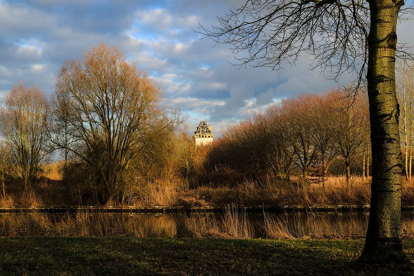 Kasteel Almere bij ondergaande zon von STEVEN VAN DER GEEST
