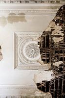 Schöne Decke in einem schlechten Zustand