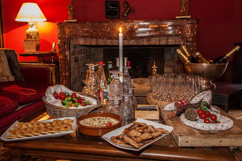 Apéritif au château par Hans Hoekstra