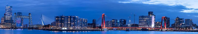 otterdam Skyline - Stadslicht aan de Maas by Hendrik Karremans