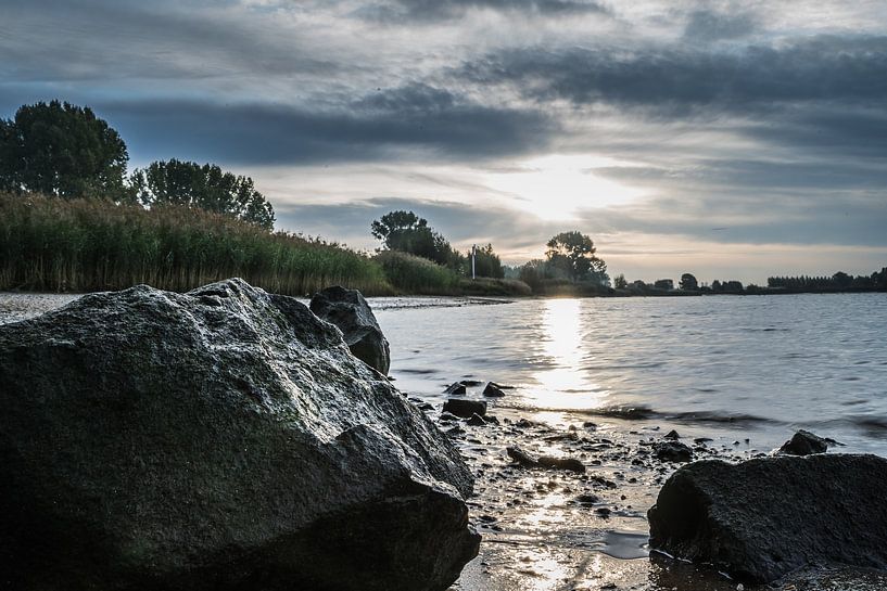 Wie ein Fels in der Brandung von Tina Linssen