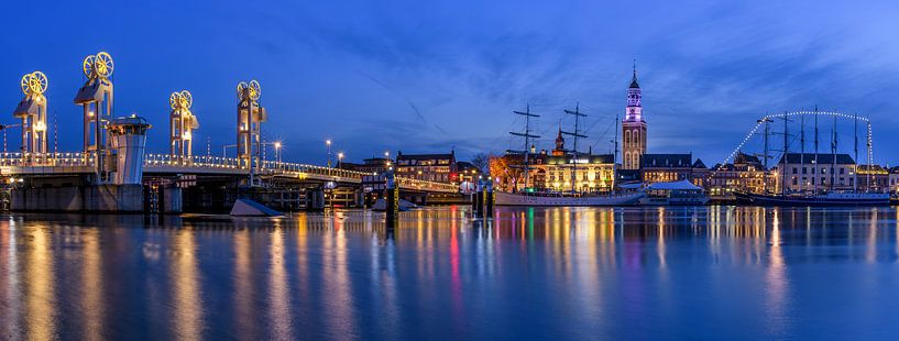 Panorama Skyline Kampen in the blue hour by Martin Bredewold