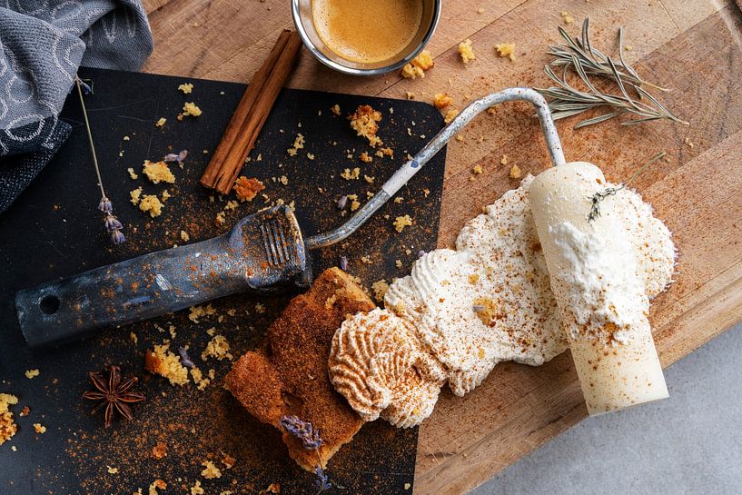 Cake met verfroller - food with a twist van Sara Milani