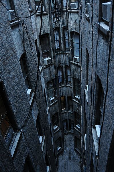 blue Hotel I par Alexander van der Linden