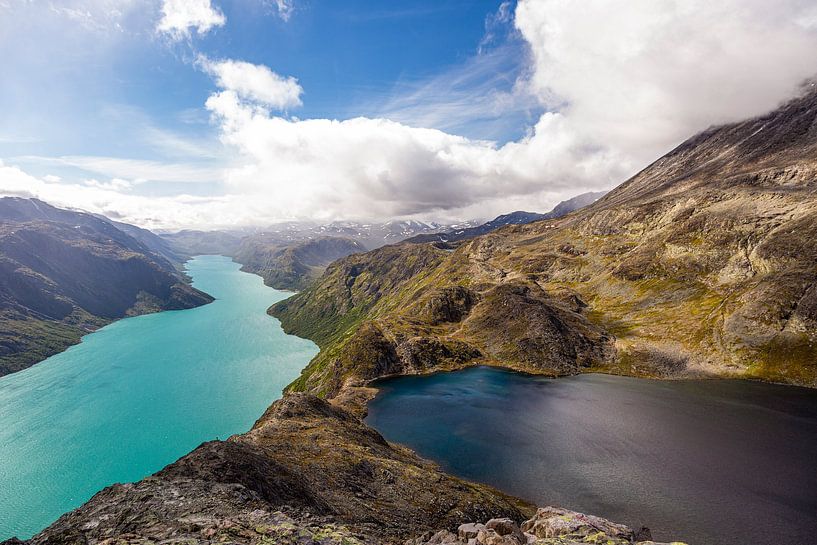 Besseggen ridge by Thomas Heitz