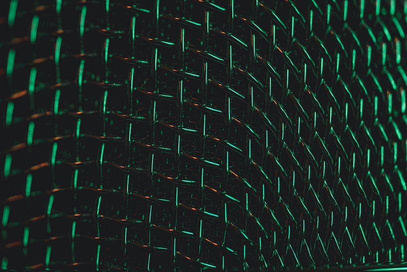 Microphone close-up by Nathan Okkerse