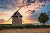 Moulin à vent au coucher du soleil