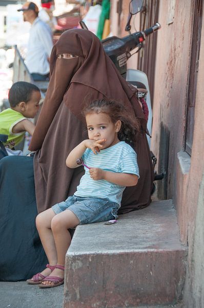 Marokko Marakesh meisje met lolly par Marc van Gessel