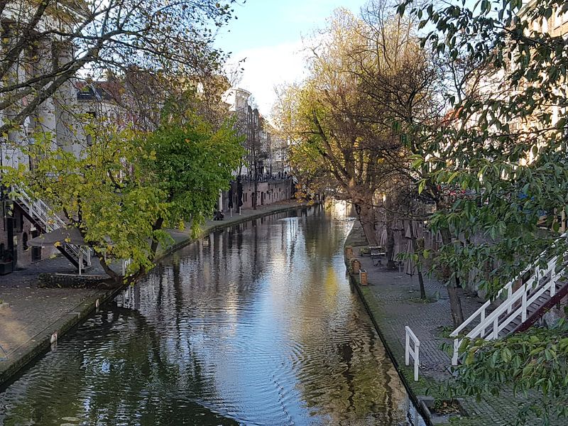Mooie grachten in de herfst in Utrecht  by Jeroen Schuijffel