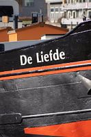 Boot "Liebe"Detailfoto Farbportrait