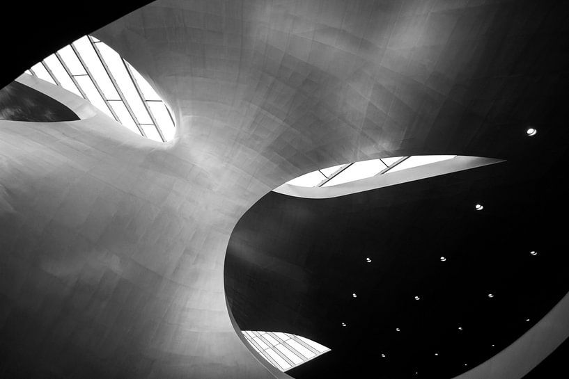 Arnhem train station by Irene Damminga