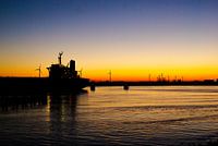 zonsondergang rotterdam haven