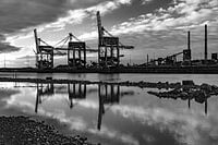 Die Kräne der Hochöfen