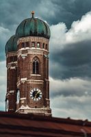 Historische Gebäude "Frauenkirche" Hochformat