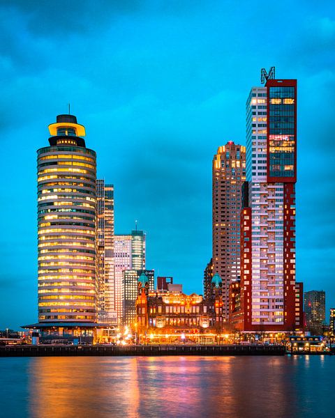 L'heure bleue sur le Kop van Zuid par Hanno de Vries