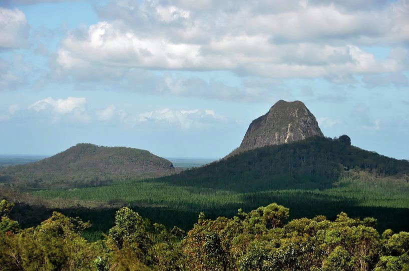 Panorama sur les Glass House Mountains par Frank Photos