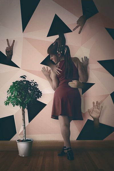 Visual Expression of Skin Hunger: The Impact of Corona Measures on Physical Contact by Elianne van Turennout